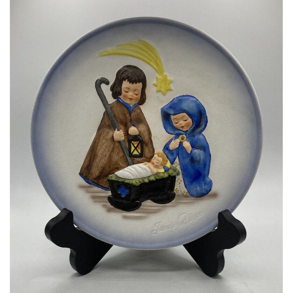 W. Goebel  Plate 2nd Limited Ed. Janet Robon Joseph, Mary, and Christ Child 1977